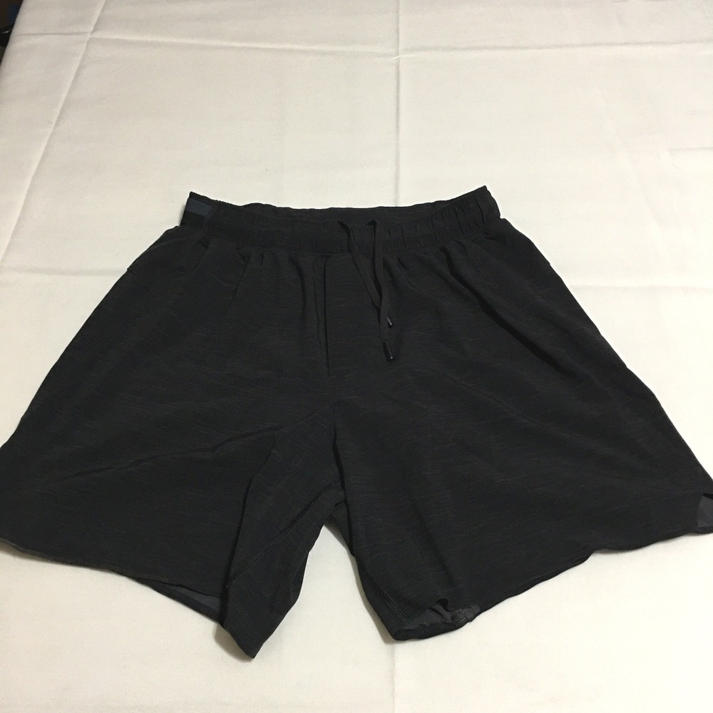 Lululemon Athletic Shorts Mens Small Black Lined Drawstring Activewear
